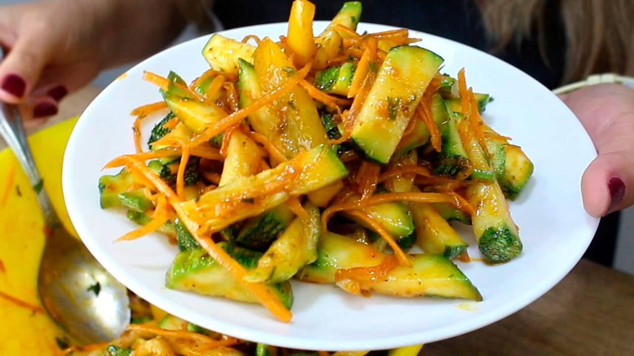 Такие КАБАЧКИ улетают на ура! Вкуснейший рецепт закуски из кабачков смотреть онлайн
