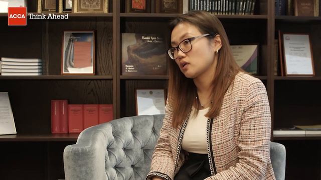 Вероника Хегай ( Академия PwC) о Дипломе АССА «Финансы и Управление бизнесом» на русском языке смотреть онлайн