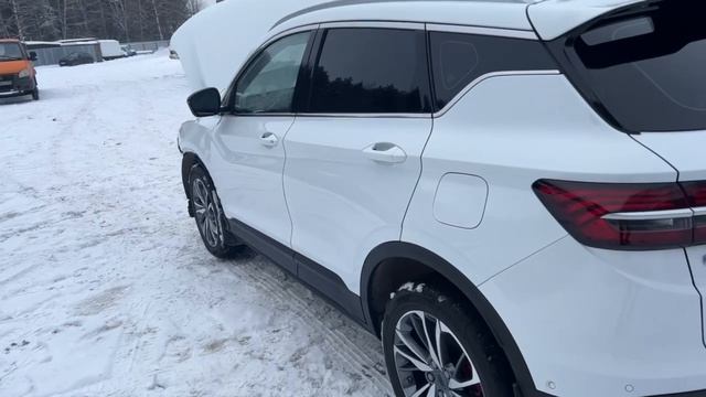 Geely Coolray 2023г. смотреть онлайн