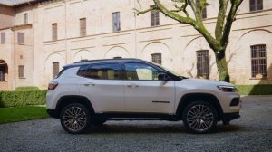 New 2024 Jeep Compass Hybrid Compact Crossover SUV Exterior & Interior