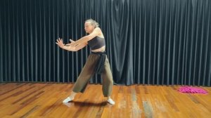 Актерский танец по мотивам Мулан. Исполняет Александра Пак, актриса театра и кино. Роль мечты