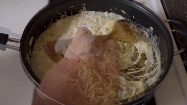 "Спагетти" из кабачков в сметане! "Spaghetti" from zucchini in sour cream! смотреть онлайн