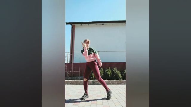 ITZY-WANNABE (k-pop in Ukraine) смотреть онлайн
