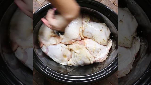 Slow Cooker Lemon Pepper Chicken смотреть онлайн