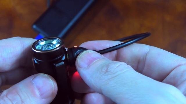 Fenix E18R (2019 Model) Flashlight Review. The Ultimate 16340 Light? смотреть онлайн