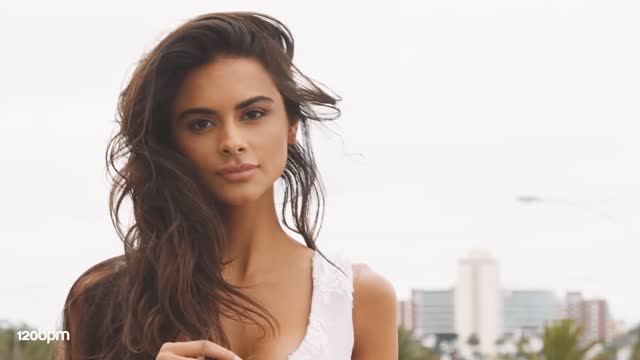 Море, пляж, девушки, музыка - красота ! 12 смотреть онлайн