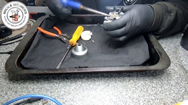 HONDA HRX476 Hunting and Surging. Carburetor clean смотреть онлайн