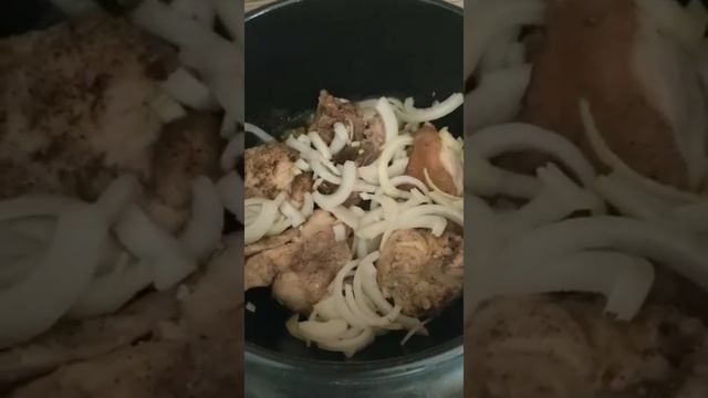 Рецепт из Уфы. Курица со шпинатом в сливочном соусе смотреть онлайн