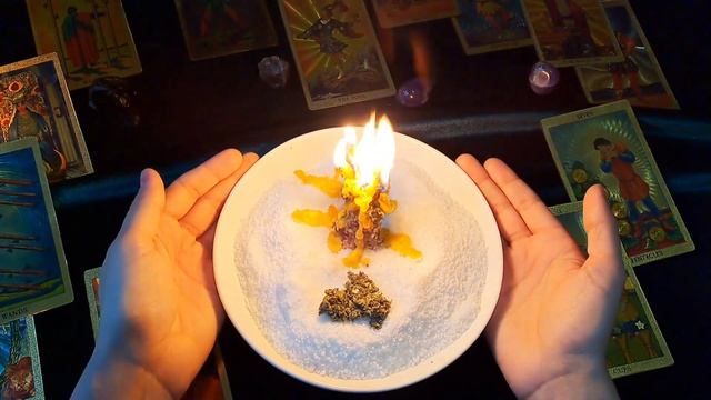 МОЩНЫЙ РИТУАЛ НА УКРЕПЛЕНИЕ СВЯЗИ С РОДОМ! ПОМОЩЬ ОТ ПРЕДКОВ! ПОМОЩЬ СВЫШЕ! смотреть онлайн