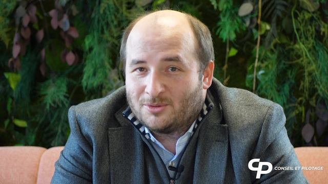 Loïc nous parle de son rôle chez UNIS au sein du pôle Conseil et Pilotage ! смотреть онлайн