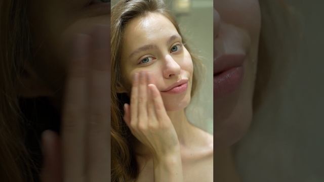 Сыворотка «Стоп-акне» (https://clck.ru/3FUx7R) работает лучше любого фильтра 🤍 смотреть онлайн