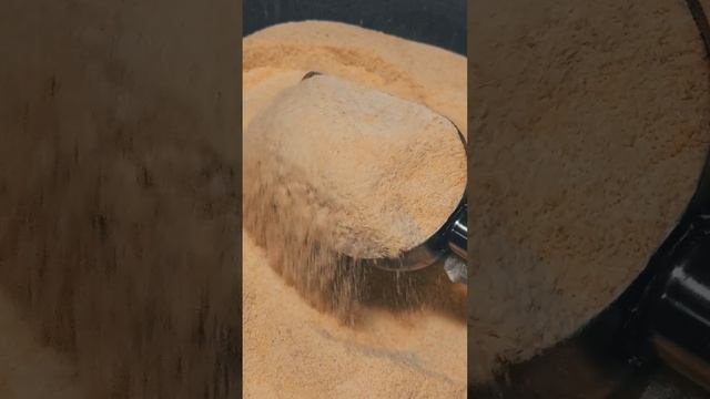 Мука из пророщенной красной чечевицы