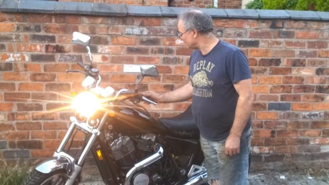 Honda VT 750C 1983 смотреть онлайн