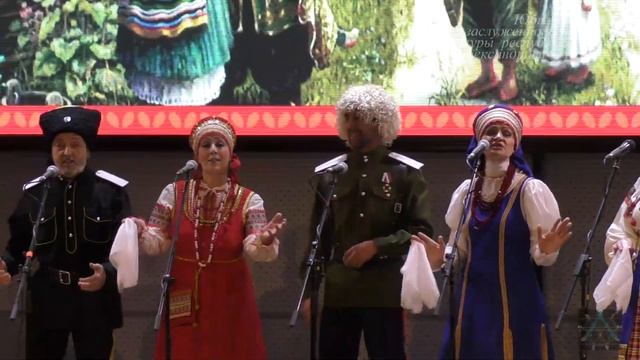 Ансамбль русской песни "Пчёлочка златая". Енисейские казаки.