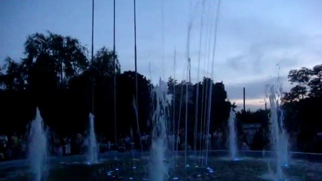 Светомузыкальный фонтан смотреть онлайн