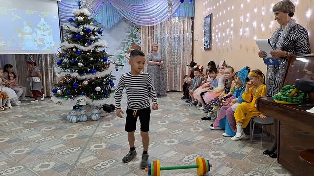 Детский танец пародия на качков смотреть онлайн