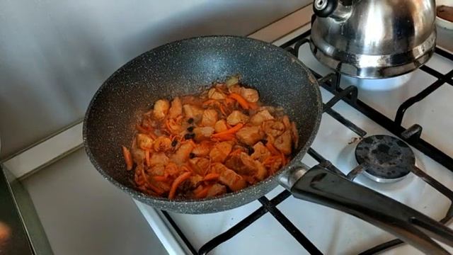 Плов в вок сковороде