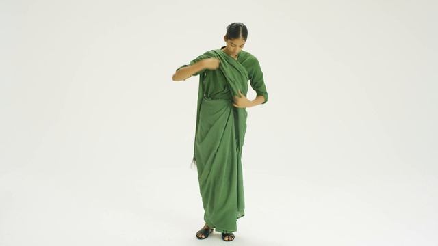 How To Drape a Sari: No. 70 Nadikattu Drape - Telangana, India смотреть онлайн