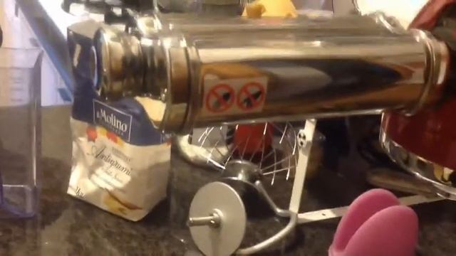 I nostri primi ravioli смотреть онлайн