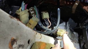 Пропал ближний свет фар, на ниве 2121, ремонт.