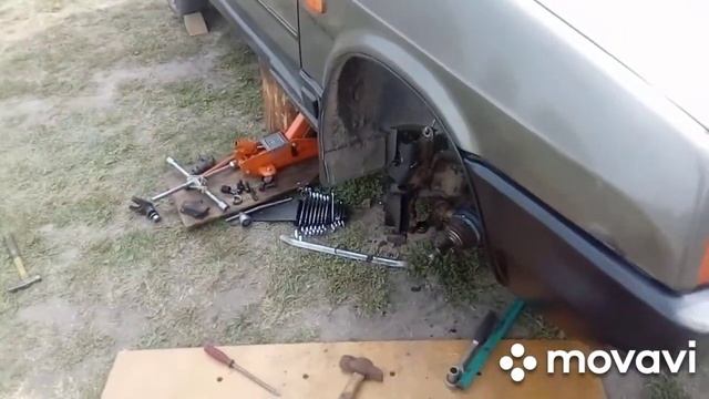 Замена пыльников шаровой опоры и пыльников супортного пальца на ваз . смотреть онлайн