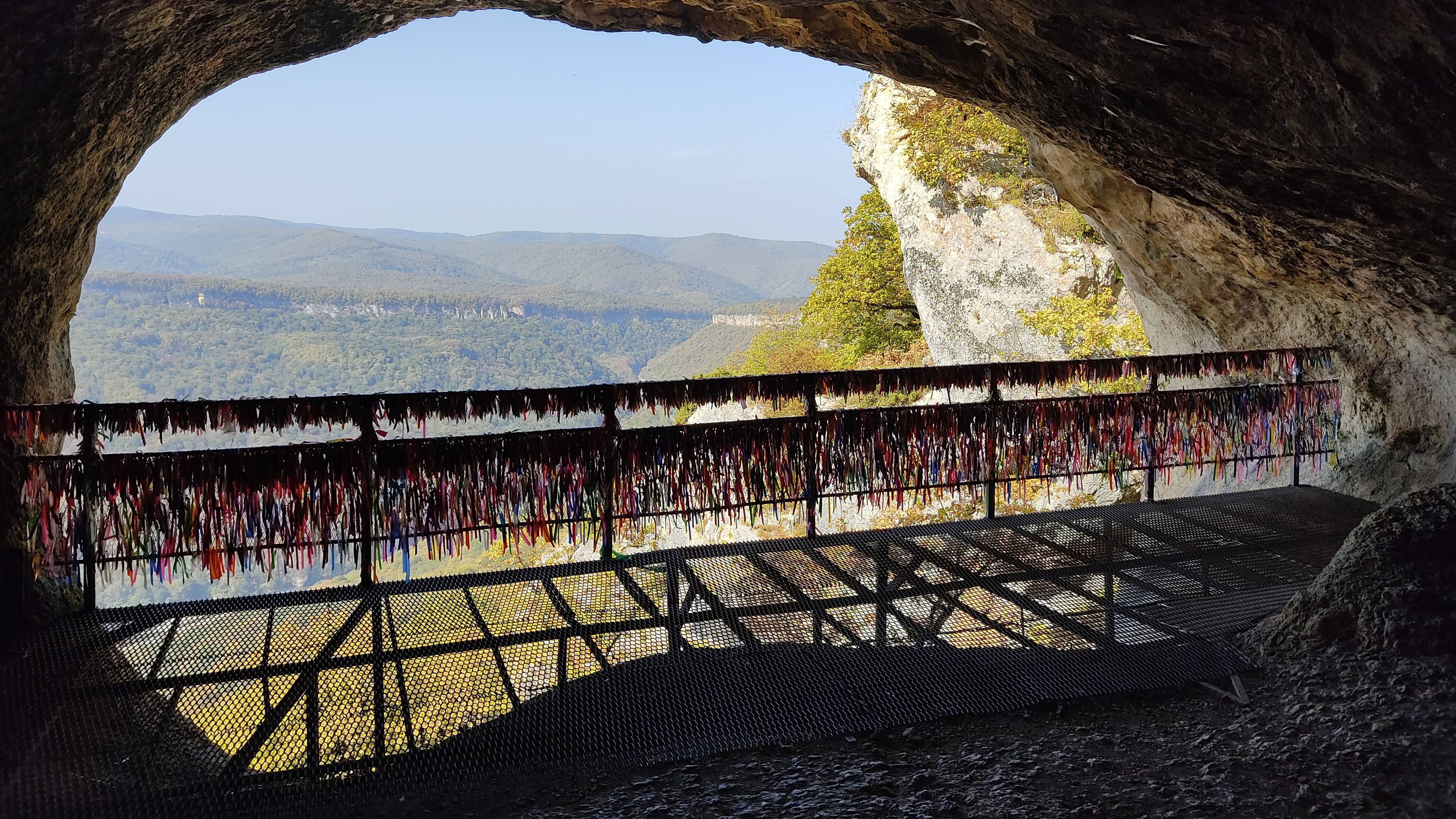 Пещера Желаний, хребет Уна-Коз, Адыгея