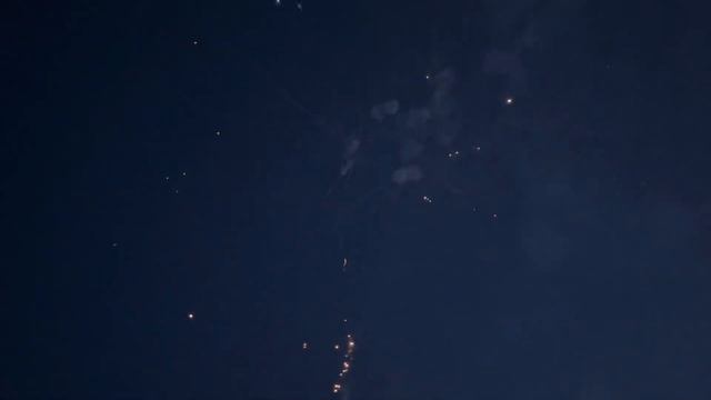Фейерверк Рандеву 94 залпов Су 09-94 W от "Супер Салют" смотреть онлайн