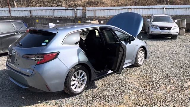 Обзор Corolla Touring HYBRID 2020 года S комплектация🔥👍 смотреть онлайн
