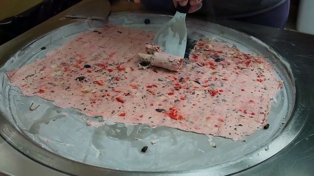 Naturoll/What We Eat Vegan in Pittsburgh//Vegan Ice Cream смотреть онлайн
