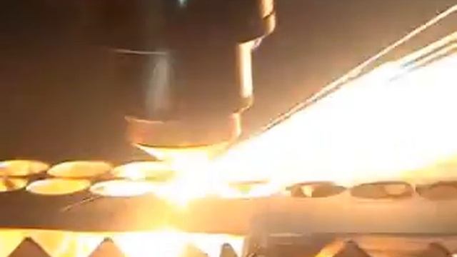 YAG Lamp Pump Laser Precise Cutting Machine смотреть онлайн