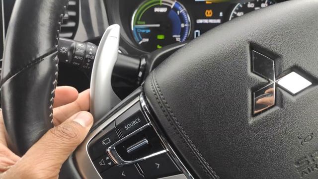 Mitsubishi Outlander PHEV '5'