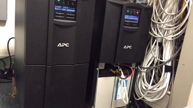 APC Smart-UPS 3000 LCD Hot Swap Battery смотреть онлайн