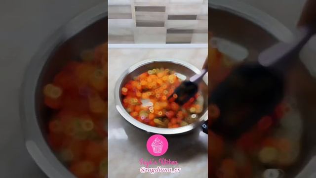 Самый вкусный Рисовый Вок в домашних условиях😍 #keşfet #yemektarifleri #рекомендации #antalya смотреть онлайн