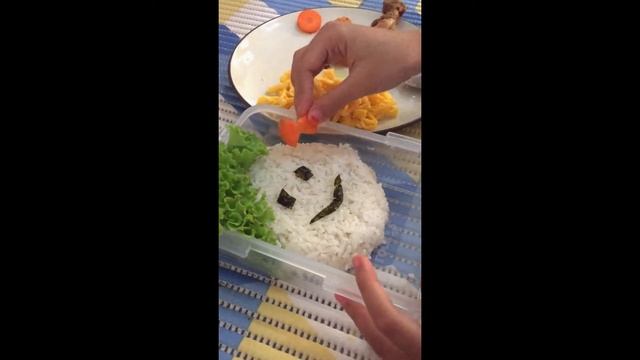 ZIRA - MEMBUAT NASI BENTO смотреть онлайн