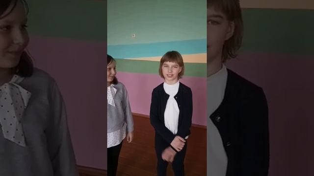 Видео поздравление мам с праздником 8 Марта смотреть онлайн