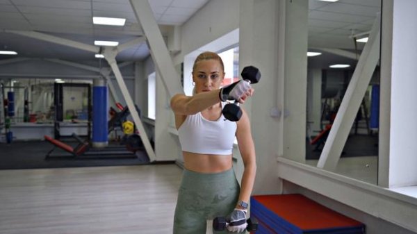 КАК НАКАЧАТЬ ПЛЕЧИ. Красивые ПЛЕЧИ