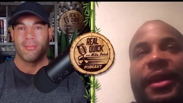 Daniel Cormier What s it s like to Spar with Khabib смотреть онлайн