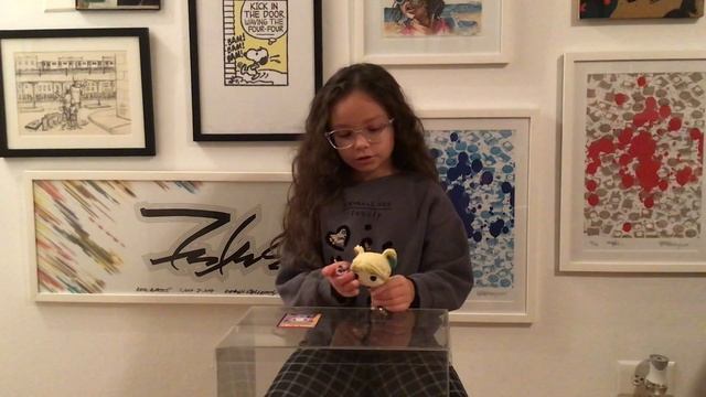 Unboxing an exclusive Harley Quinn Funko Pop смотреть онлайн
