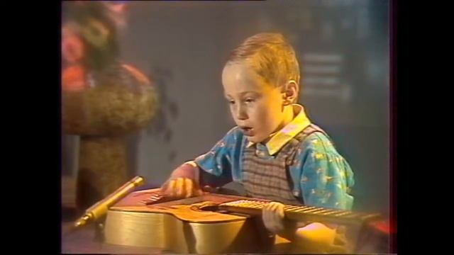 1990-Kids Show program Chelyabinsk TV "21 Century Stars" + Uralsky Dixieland смотреть онлайн