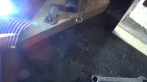 VW polo sedan / смазываем втулки стабилизатора