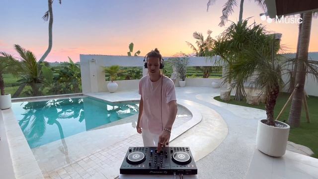 CHRIS LUNO ｜ poolside house mix ｜ DJ-Set (23.12.22) смотреть онлайн