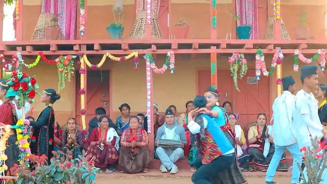 Bitau Jiveen • Tika Pun • KP Bhattarai • Dammar • Khagisara Magar Rg New Nepali Jhyaure Song 2081 смотреть онлайн