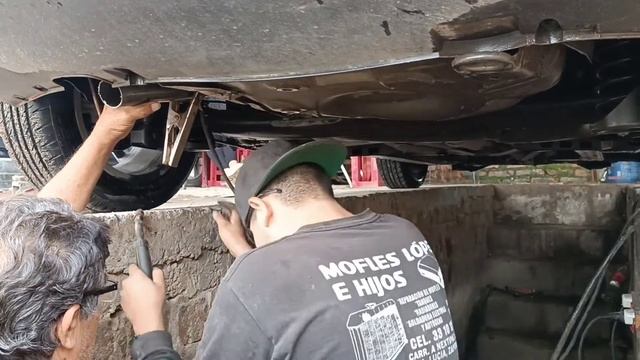 ¡Nuevo sonido de escape! (sin silenciador) смотреть онлайн