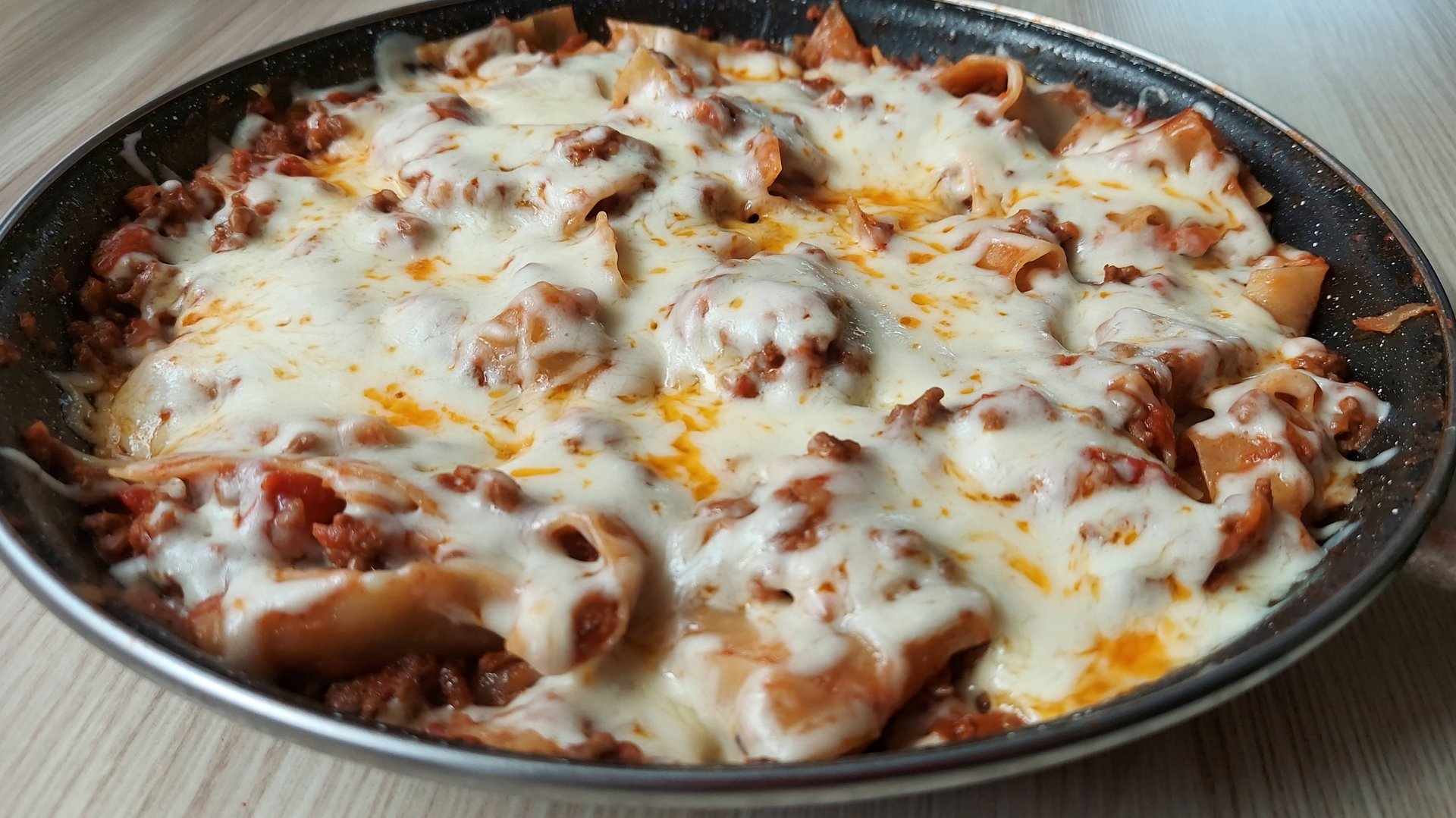 Ленивая Лазанья - быстрый, легкий рецепт! Готовим просто и вкусно Лазанья на сковороде! смотреть онлайн