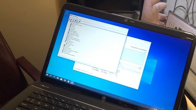 Miscellaneous Stuff I Got On A Trade And Opening And Repasting An Old Laptop смотреть онлайн
