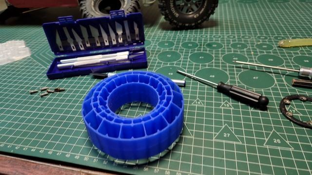 Режем силиконовые вставки до достижения нужного результата смотреть онлайн