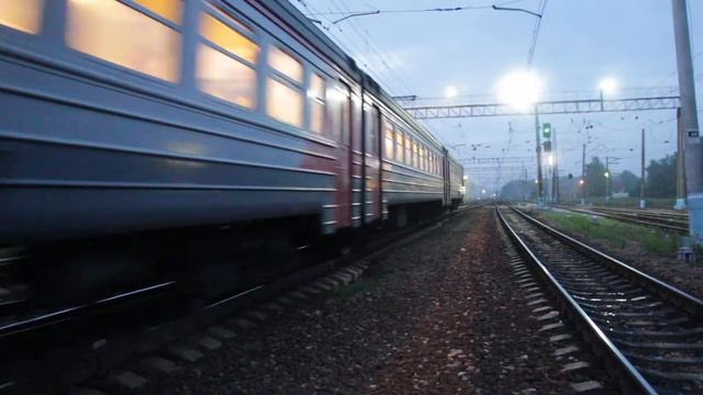 Электропоезд ЭР2Т-7188 станция Бекасово-1 смотреть онлайн