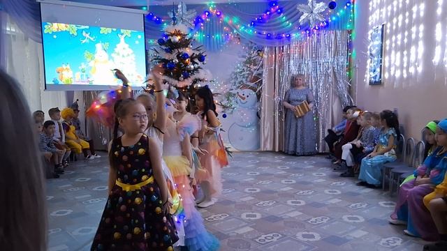 Детский танец бабочек смотреть онлайн