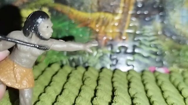 Caveman VS Regaliceratops смотреть онлайн