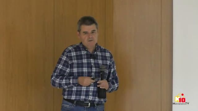 Presentación del libro '¿A quién le importa el Congo?', de Julián Gómez-Cambronero смотреть онлайн